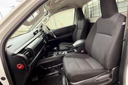 2016 Toyota
                Hilux Workmate