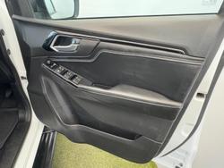 2020 Isuzu
D-MAX X-TERRAIN