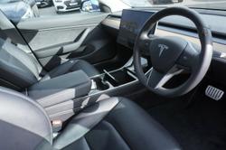 2019 Tesla
Model 3 Performance
