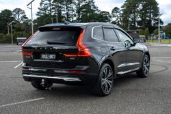 2021 Volvo XC60 B5 Inscription
