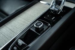 2021 Volvo XC60 B5 Inscription