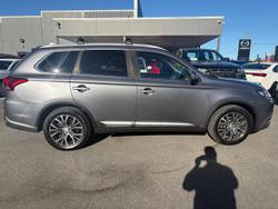 2017 Mitsubishi
Outlander LS Safety Pack