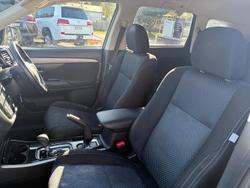 2017 Mitsubishi
Outlander LS Safety Pack