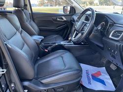 2021 Isuzu
                D-MAX LS-U+