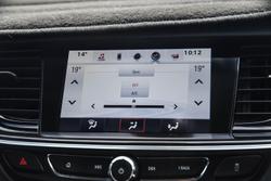 2018 Holden
Calais