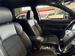 2021 Mitsubishi
Outlander PHEV GSR