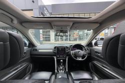 2022 Renault
                Koleos Intens