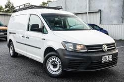 2017 Volkswagen
Caddy TSI220