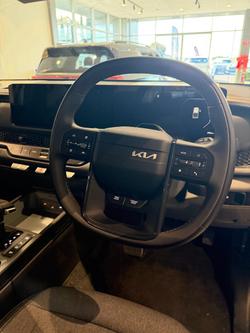 2025 Kia Tasman S