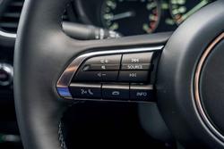 2025 Mazda
3 G25 Astina