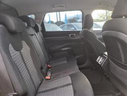 2021 Kia
                Sorento Sport