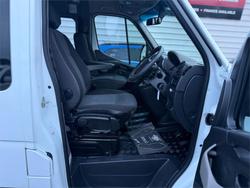 2016 Renault
Master