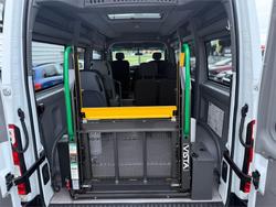 2016 Renault
Master