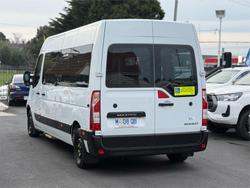 2016 Renault
Master