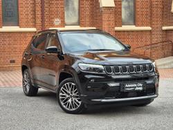 2024 Jeep Compass Summit e-Hybrid