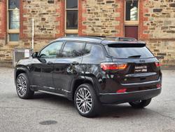 2024 Jeep Compass Summit e-Hybrid