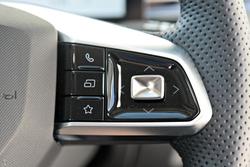 2024 MG
                HS Vibe