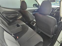 2022 Mitsubishi
Triton GLX+