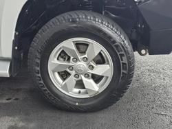 2022 Mitsubishi
Triton GLX+