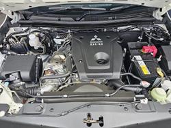 2022 Mitsubishi
Triton GLX+