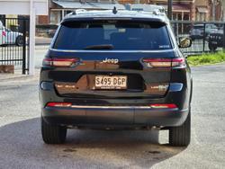 2022 Jeep
Grand Cherokee L Limited