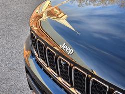 2022 Jeep
Grand Cherokee L Limited