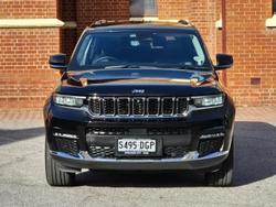 2022 Jeep
Grand Cherokee L Limited