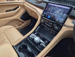 2022 Jeep
Grand Cherokee L Summit Reserve
