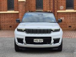 2022 Jeep
Grand Cherokee L Summit Reserve