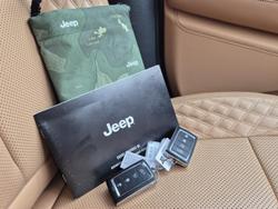 2022 Jeep
Grand Cherokee L Summit Reserve