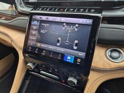 2022 Jeep
Grand Cherokee L Summit Reserve