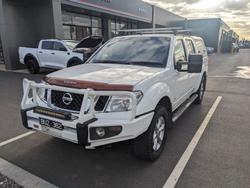 2013 Nissan
                Navara ST-X 550