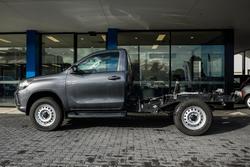 2023 Toyota
Hilux SR