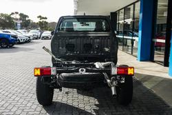 2023 Toyota
Hilux SR