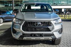 2024 Toyota
                Hilux SR Hi-Rider