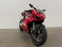 2022 DUCATI PANIGALE V2 Red