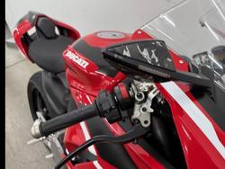 2022 DUCATI PANIGALE V2 Red