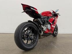 2022 DUCATI PANIGALE V2 Red