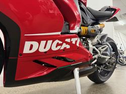 2022 DUCATI PANIGALE V2 Red