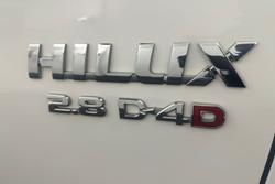 2022 Toyota
Hilux SR