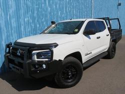 2024 MITSUBISHI
Triton