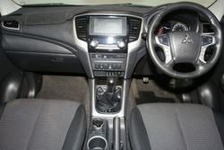 2020 Mitsubishi
Triton GLS