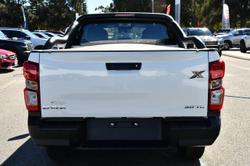 2025 Isuzu
D-MAX X-RIDER