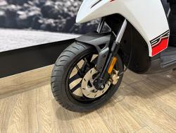 2014 APRILIA SR MT 50 WHITE