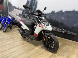 2014 APRILIA SR MT 50 WHITE
