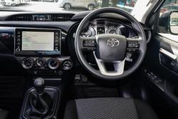 2024 Toyota
Hilux Workmate