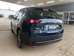 2019 Mazda
CX-5 Akera