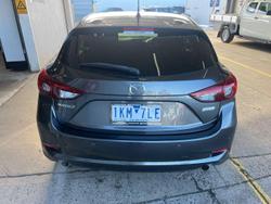 2016 Mazda
3 Neo