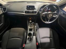 2016 Mazda
3 Neo