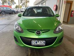 2011 Mazda
2 Neo